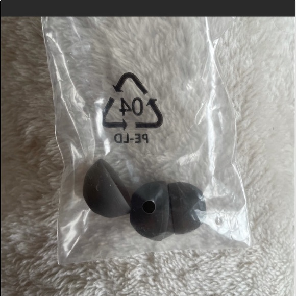 skullcandy wireless earbuds - Indy - Picture 5 of 6